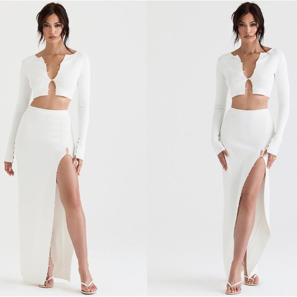 HOUSE OF CB 'Eloise' Ivory Cropped Cardigan NWOT - Picture 3 of 13